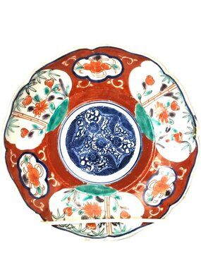 Imari Japanese Meiji Period 8.25” Porcelain Plate Hand Painted Colors